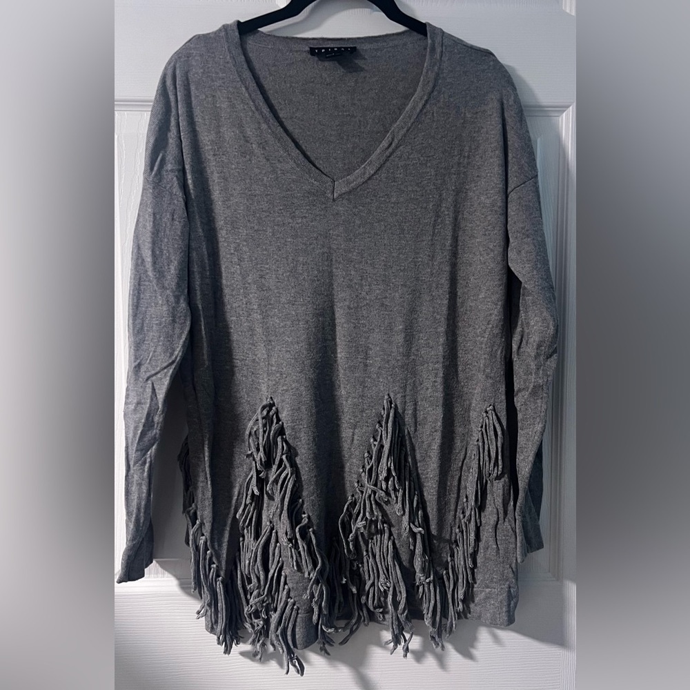 Women's Tribal Gray Long Sleeved Fringe Top
